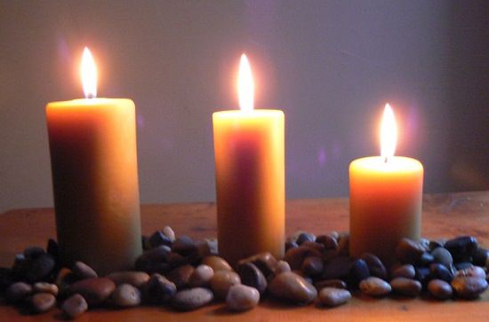 Benefits Of Beeswax Candles1