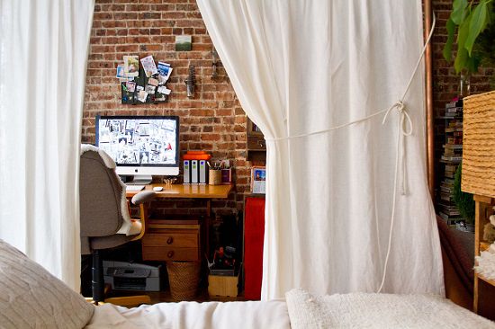Make Hidden Working Area in Bedroom with Curtain