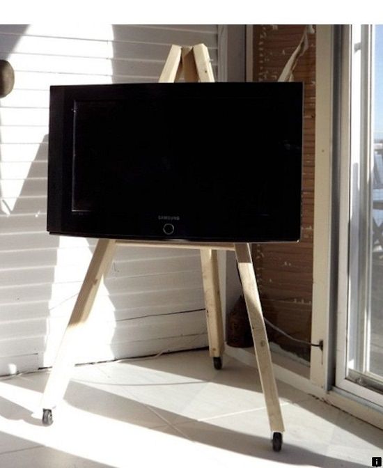 TV Stand on Wheels